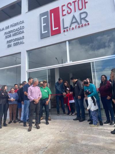 EstofLar inaugura filial em CandÃ³i